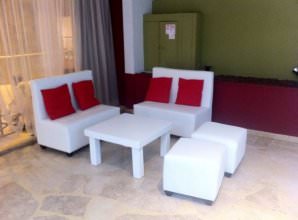 פינת ספות סקאי לבן