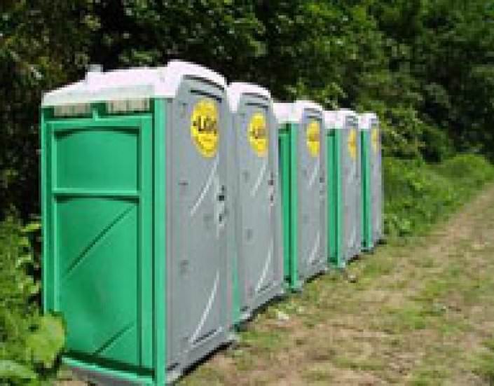 תא שירותים כימי